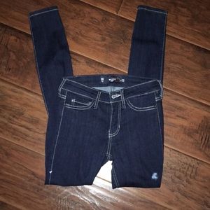 Brand new Hollister crop jean jegging -00
